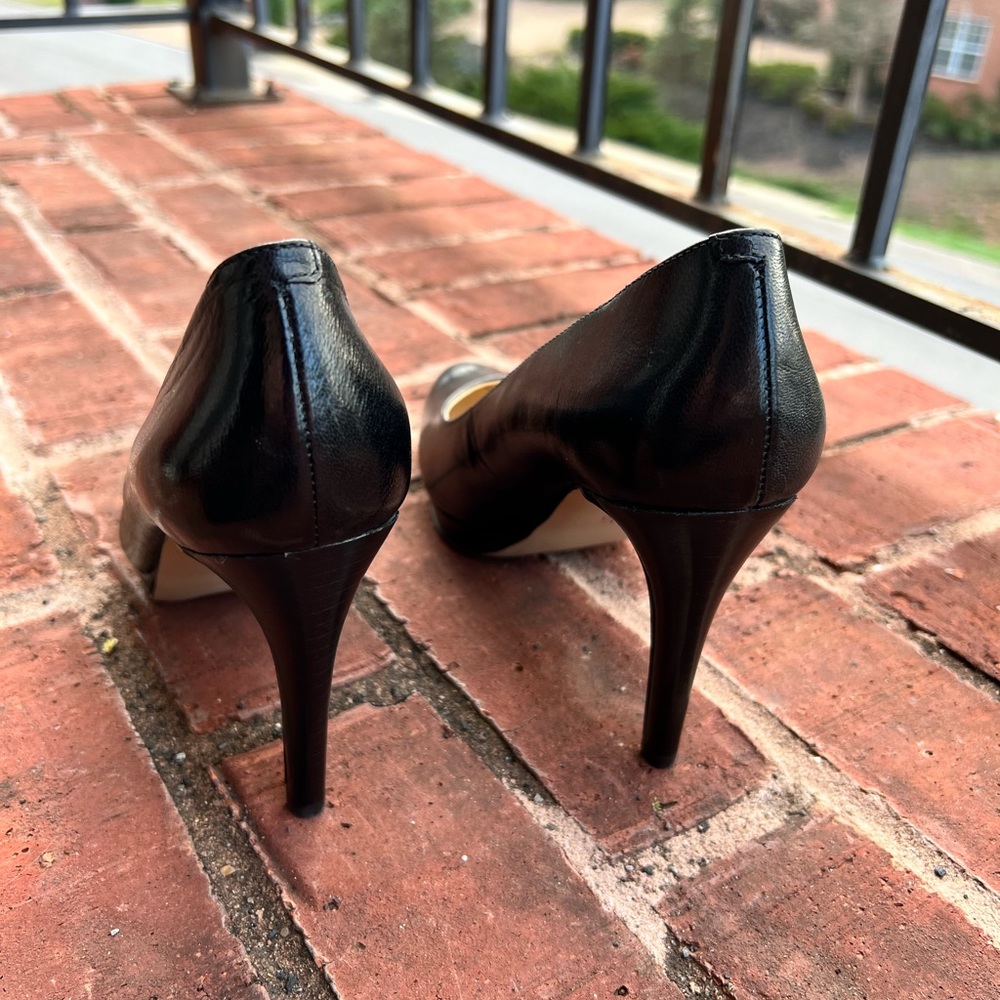 Nine West 7 Black Leather Platform Pumps - Picture 7 of 7